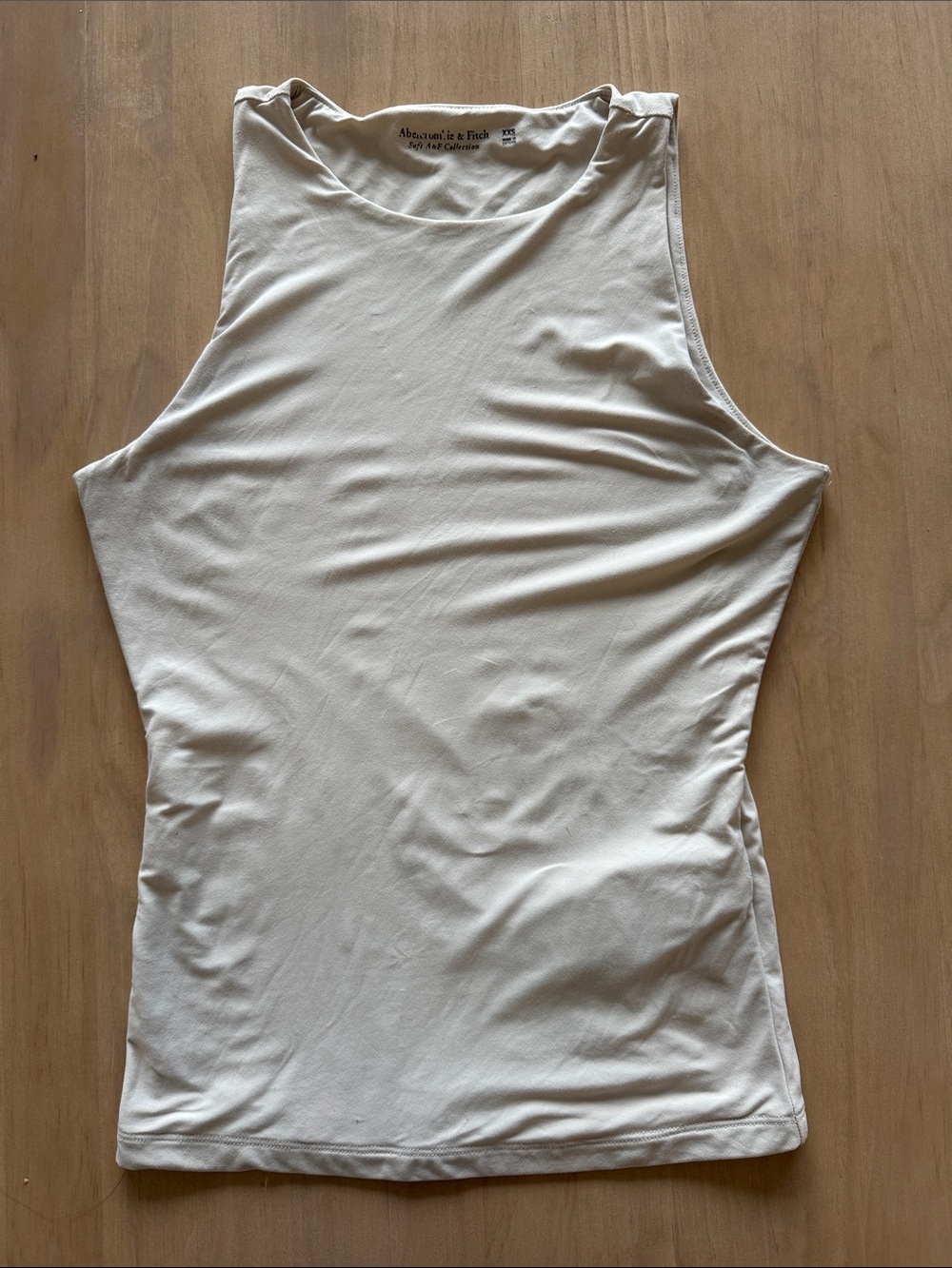 Abercrombie & Fitch neutral light ecru shell top XXS | capsule wardrobe